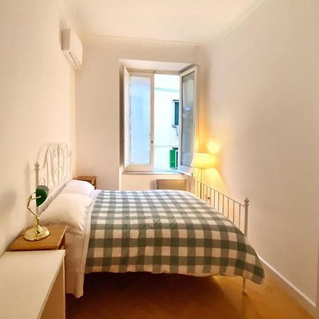 Napoliforever Chiaia Apartment المظهر الخارجي الصورة