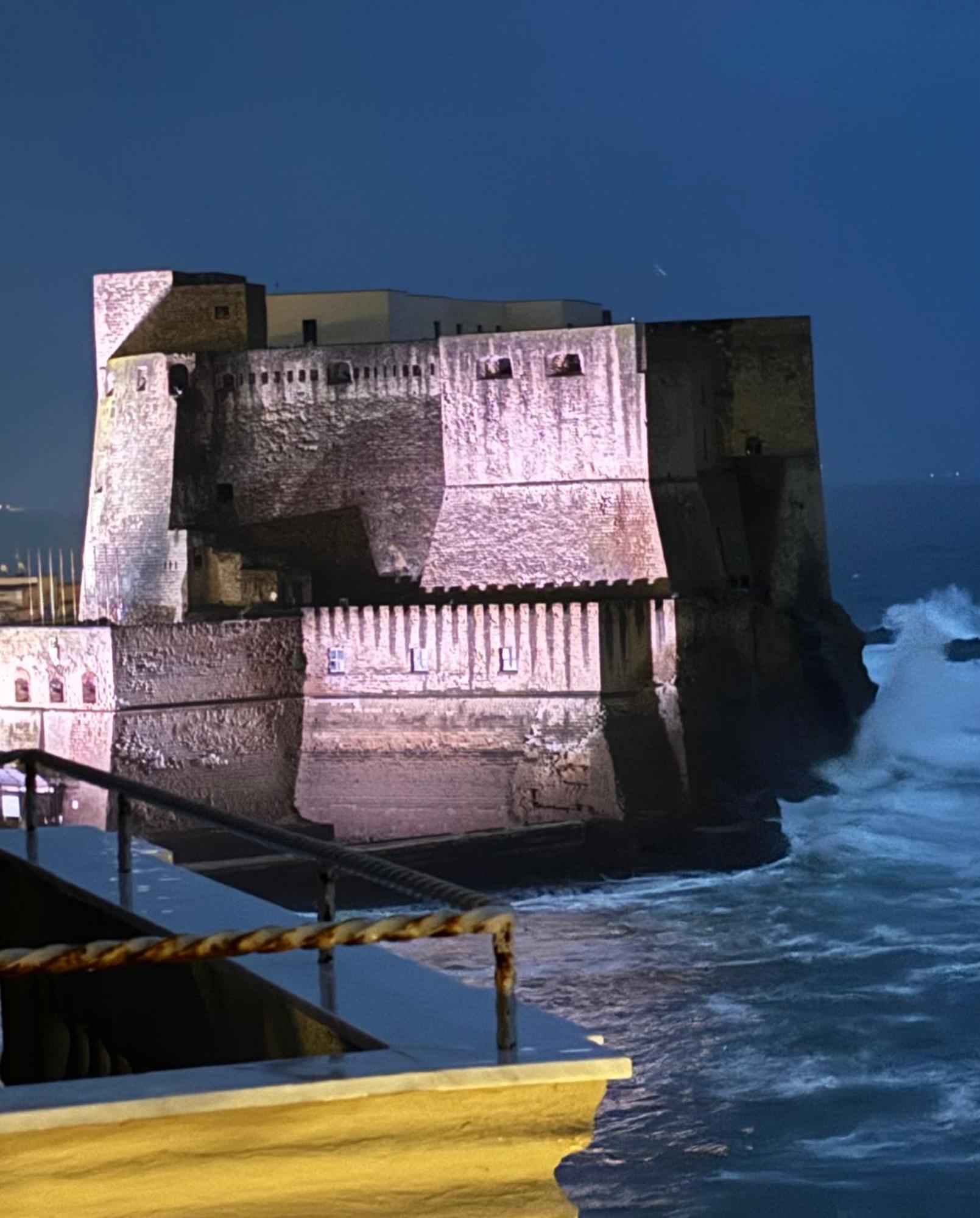 Napoliforever Chiaia Apartment المظهر الخارجي الصورة