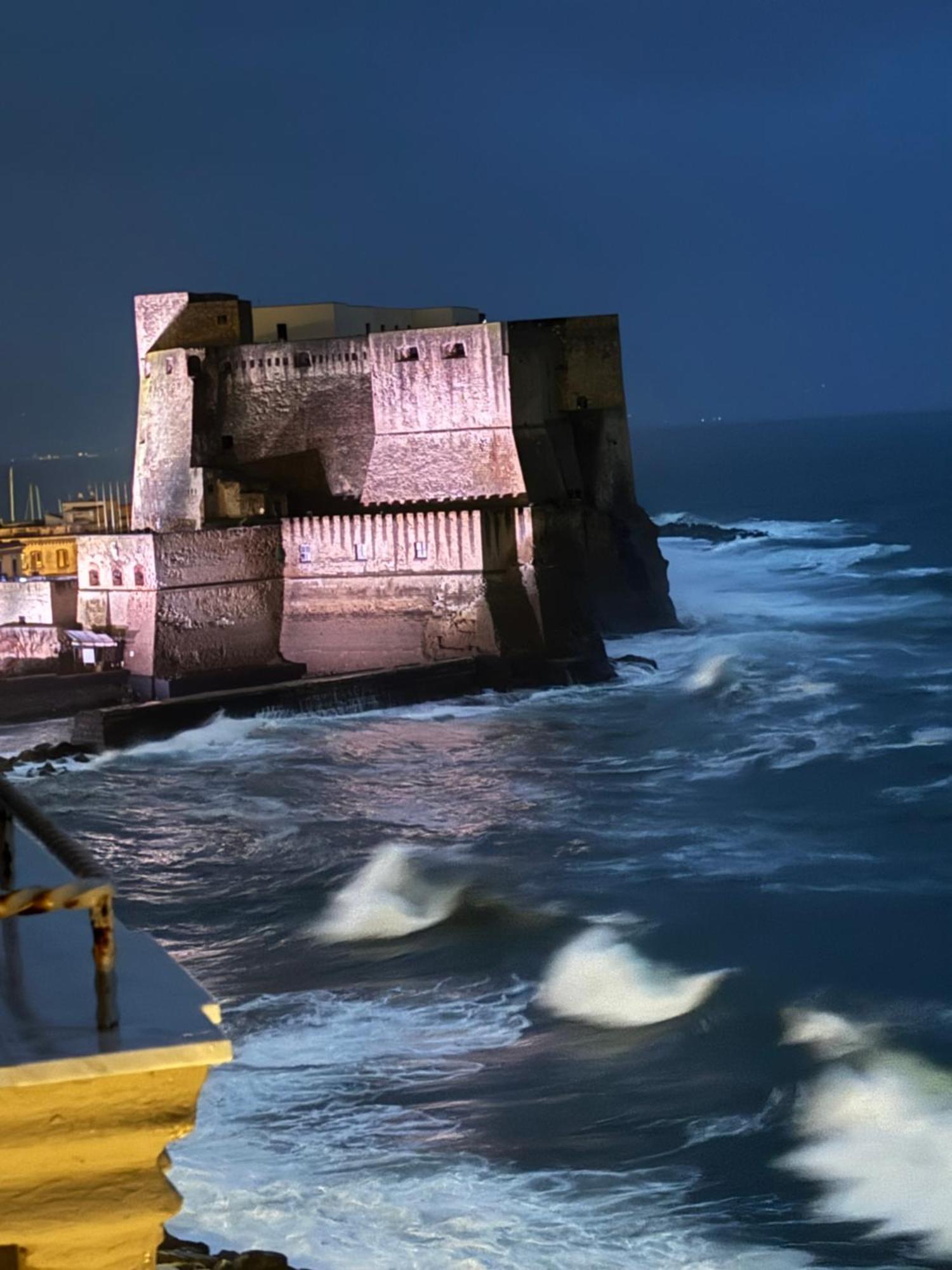 Napoliforever Chiaia Apartment المظهر الخارجي الصورة