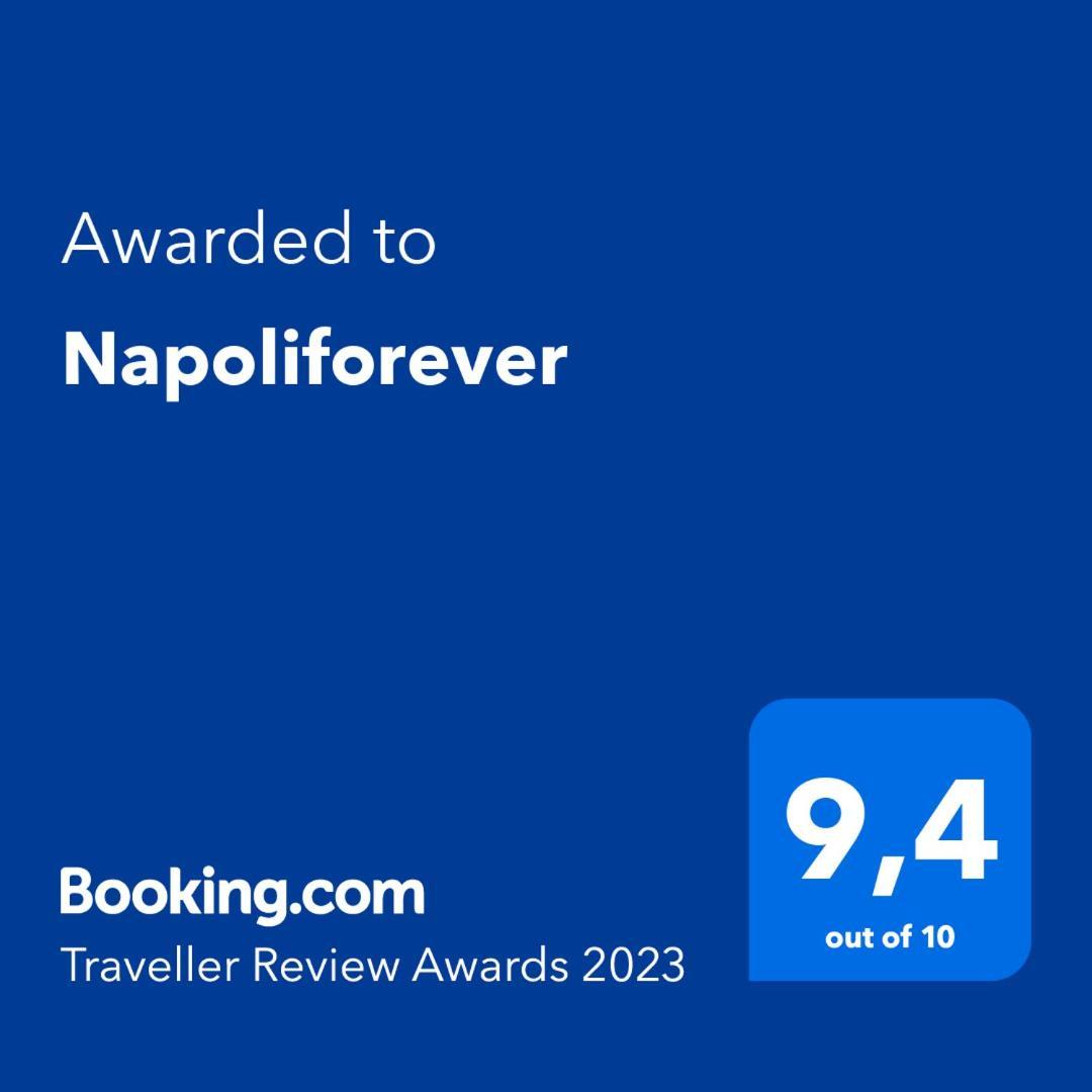 Napoliforever Chiaia Apartment المظهر الخارجي الصورة